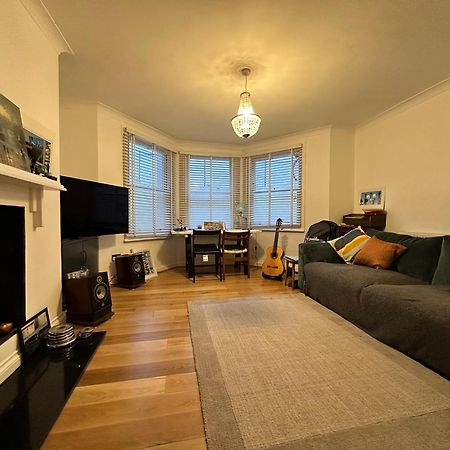 Seafront Medina Apartment Brighton Bagian luar foto